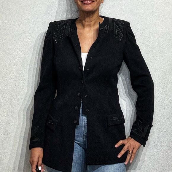 St. John Evening Black Beaded Embellished Vintage Blazer Sz 8 - Picture 8 of 15
